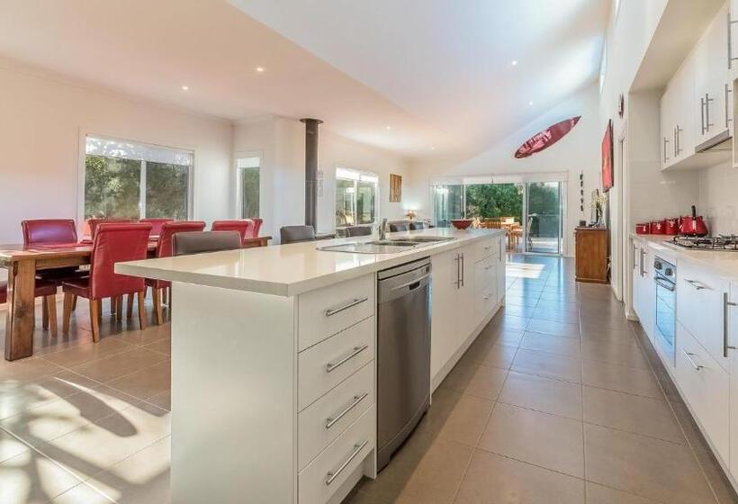 37 Barramundi Ave, Smiths Beach