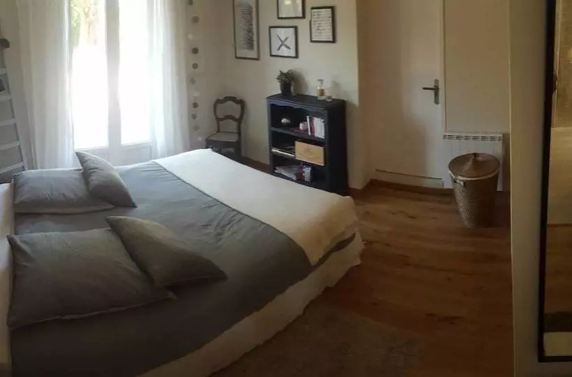 Aamiaismajoitus (B&B) Le May Du Pan  Chambre D Hôte