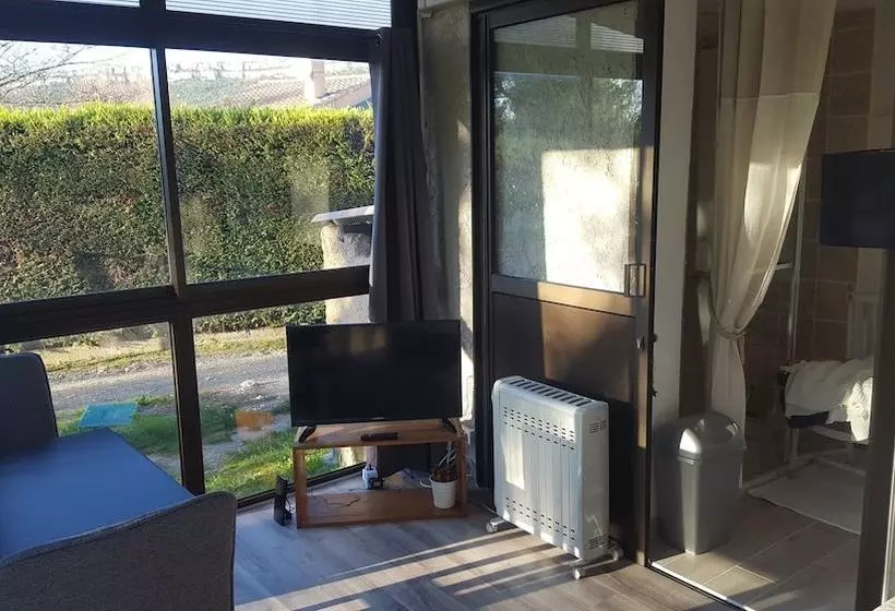 Aamiaismajoitus (B&B) Le May Du Pan  Chambre D Hôte