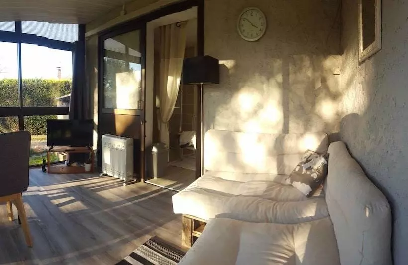 Aamiaismajoitus (B&B) Le May Du Pan  Chambre D Hôte