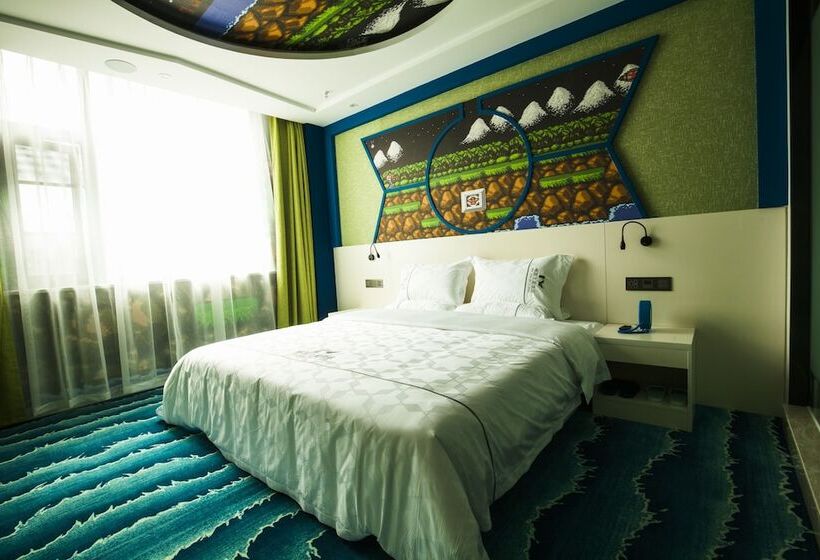 Fun Loving Theme Hotel Of Tengchong