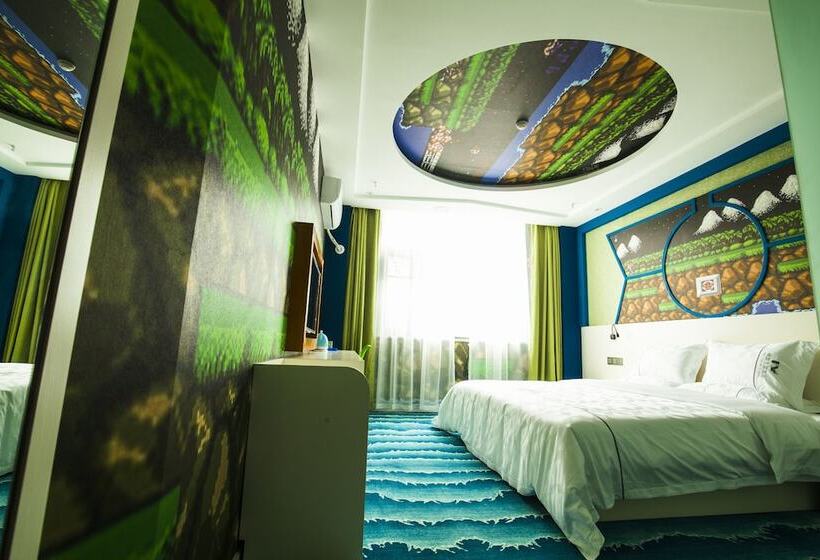 Fun Loving Theme Hotel Of Tengchong