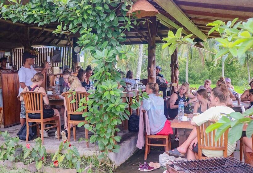 Хостел Puri Sunny Guesthouse