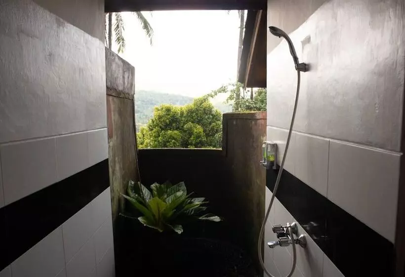 Hostelli Puri Sunny Guesthouse