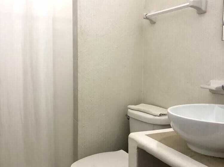 Отель Bungalows Las Hamacas