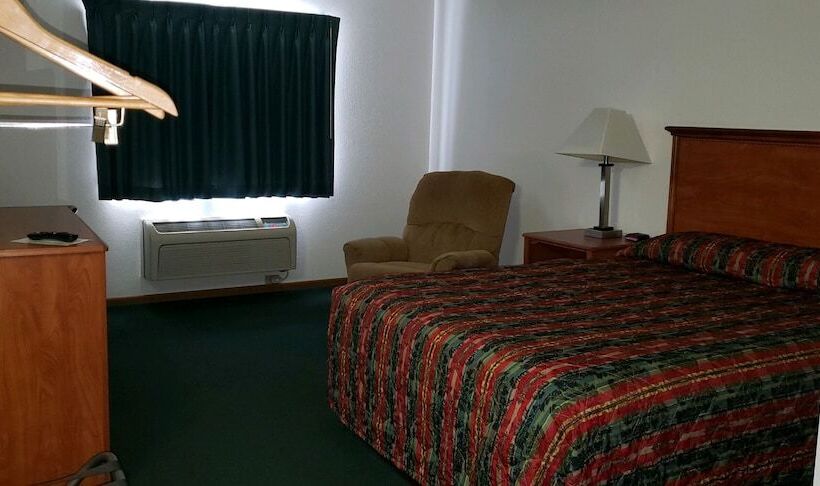 فندق Carrington Inn & Suites