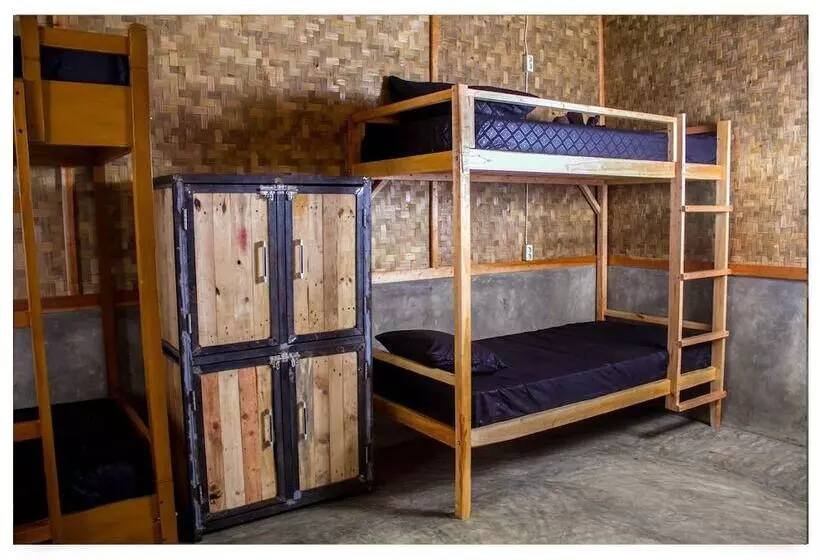 Hotel Cianjur Paddies Hostel