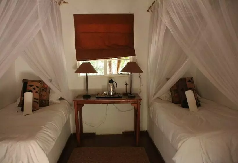 Hotel Miombo Safari Camp