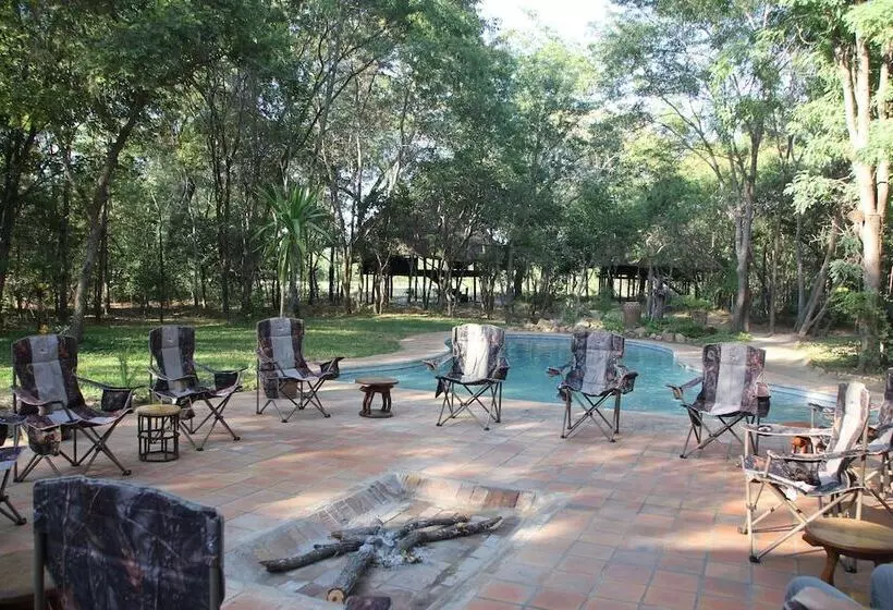 Hotel Miombo Safari Camp
