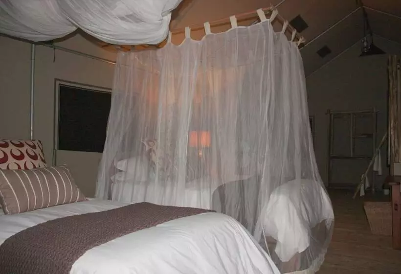 Hotel Miombo Safari Camp