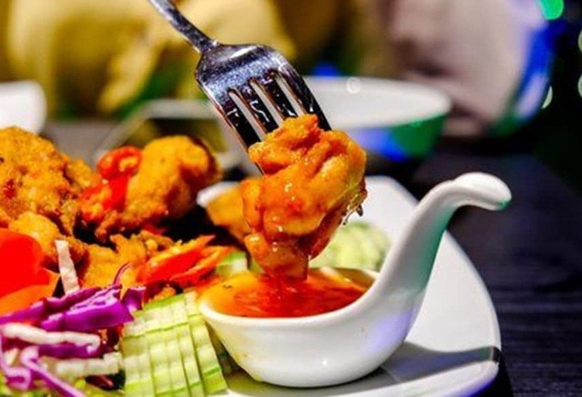 בית מלון כפרי Play Phala Beach Rayong