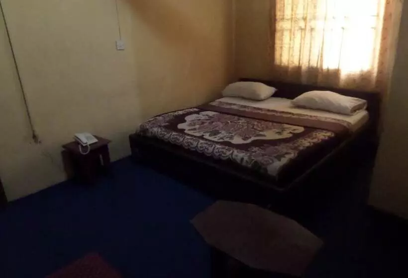 Keblat Hotel  Suites