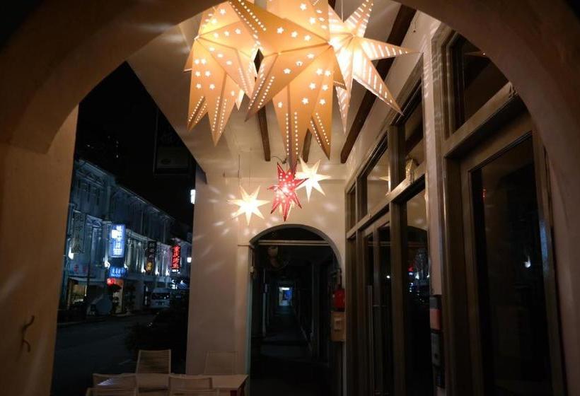 هاستل The Bohemian