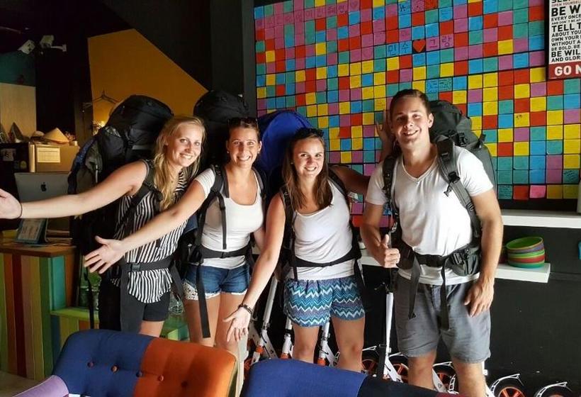 هاستل The Bohemian