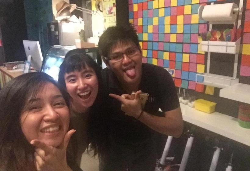 هاستل The Bohemian