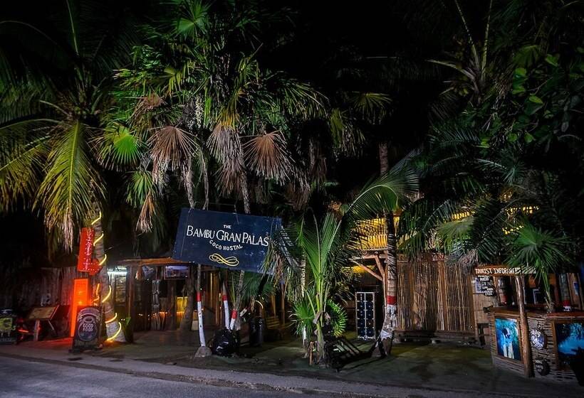 Bambu Gran Palas Hostel Party