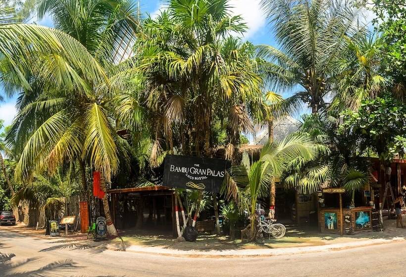 Bambu Gran Palas Hostel Party