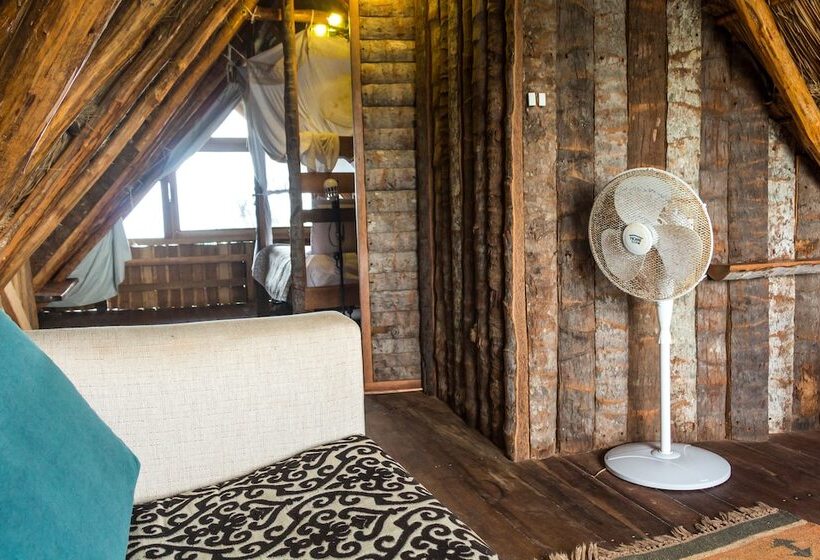 Bambu Gran Palas Hostel Party