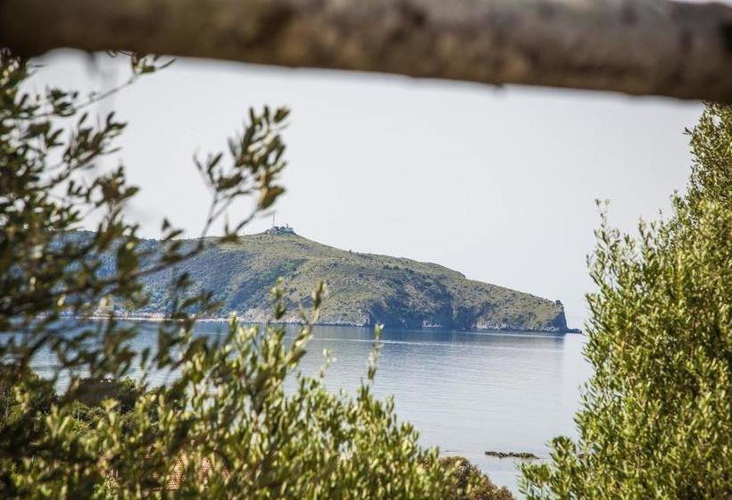 مبيت وإفطار Antica Dimora Palinuro