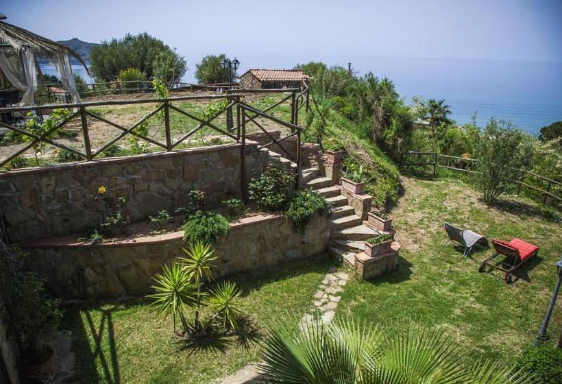 مبيت وإفطار Antica Dimora Palinuro