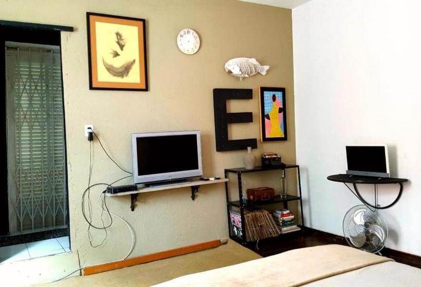 تختخواب و صبحانه Casa Beludi