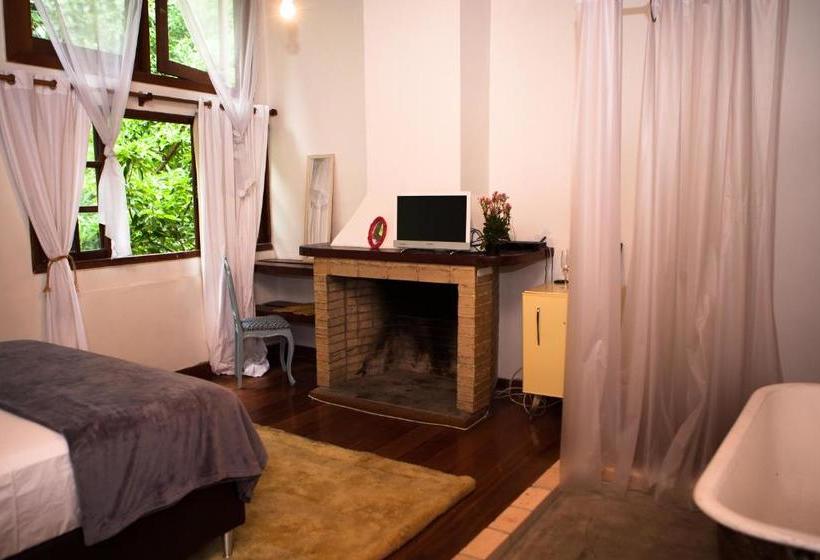 تختخواب و صبحانه Casa Beludi