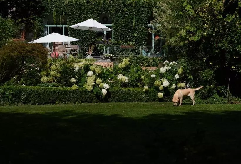 Aamiaismajoitus (B&B) La Roseraie