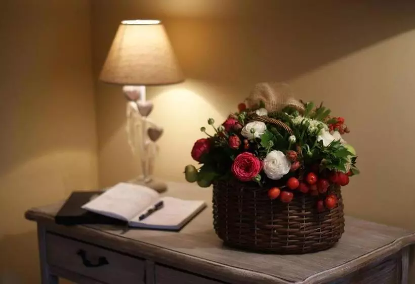 Aamiaismajoitus (B&B) La Roseraie