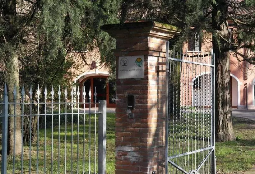 مسافرخانه Agriturismo Da Ninoti