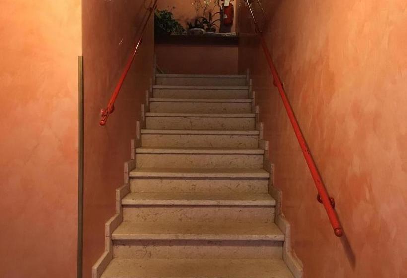 פונדק Agriturismo Da Ninoti