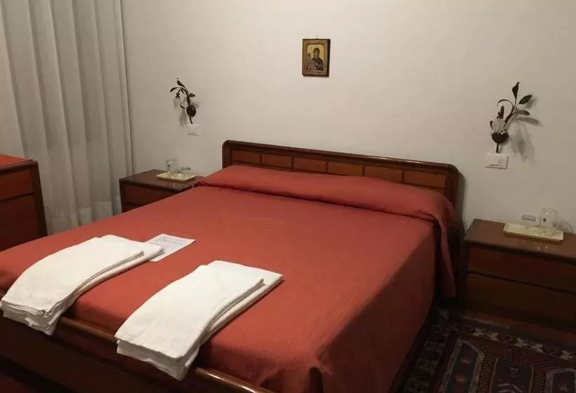 مسافرخانه Agriturismo Da Ninoti