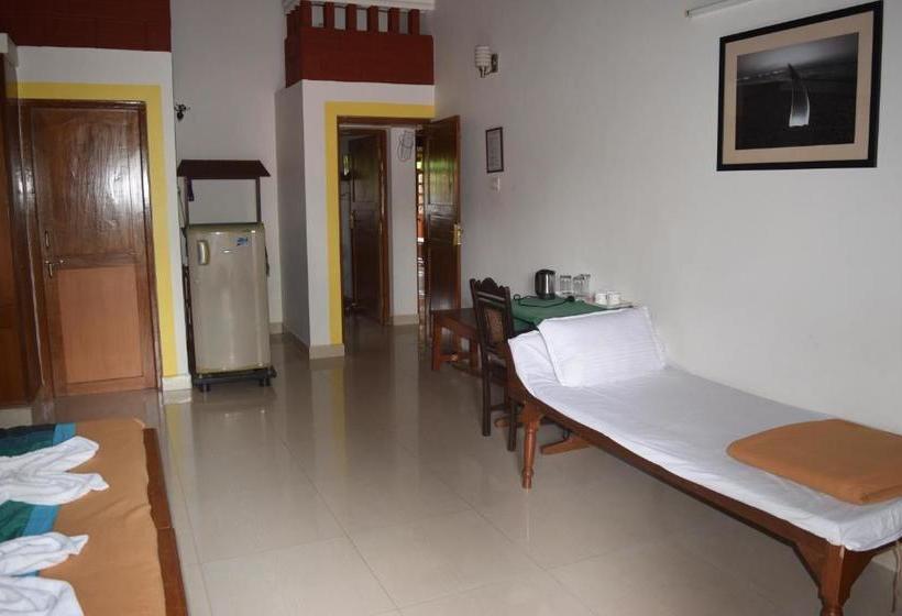 Хостел Bribon Guest House