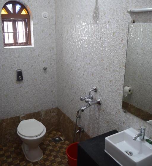 Хостел Bribon Guest House