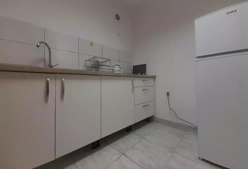 مسافرخانه Pansion Ponte