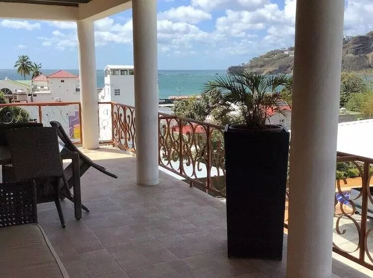 Hotelli Black Pearl Inn