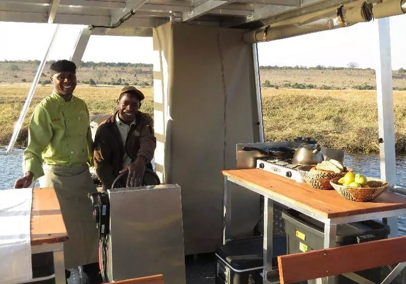 هتل Chobe River Camp
