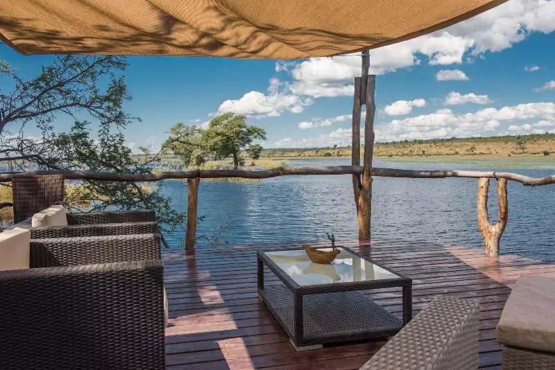 هتل Chobe River Camp