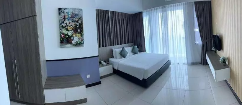 D Wharf Hotel & Serviced Residence