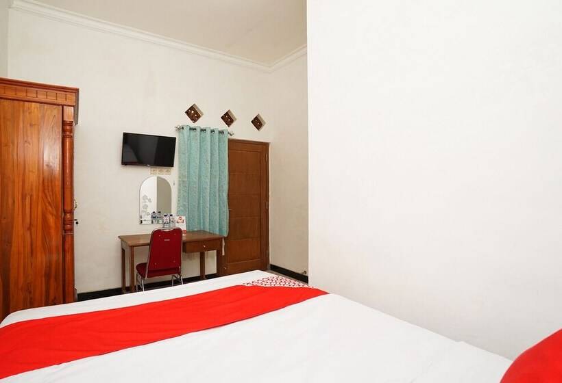 酒店 Karolin Syariah Homestay by OYO Rooms