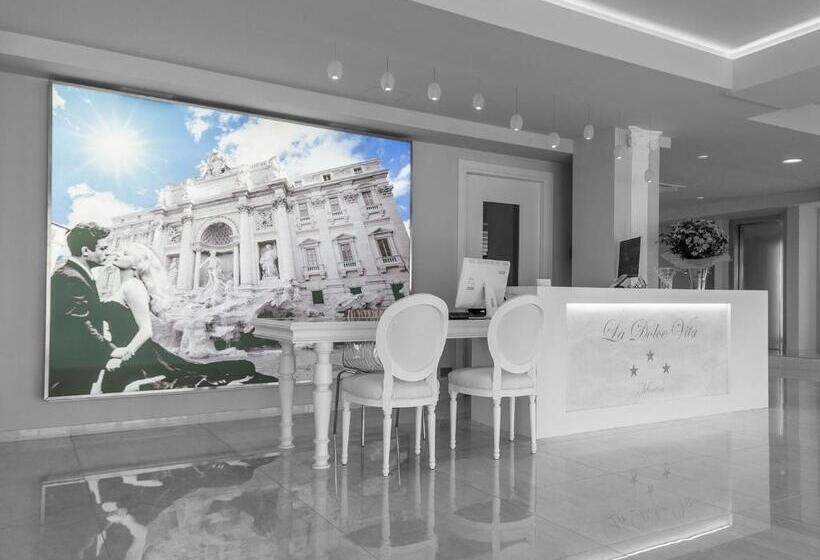 هتل La Dolce Vita