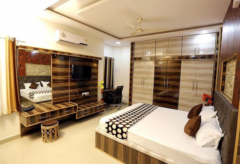 Hotel Rk Residency