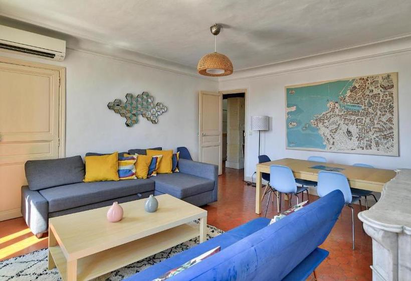 Nocnoc Le Republique