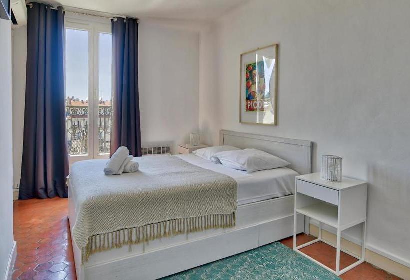 Nocnoc Le Republique