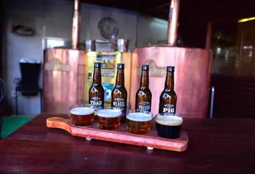 Rawdons Hotel & Brewery