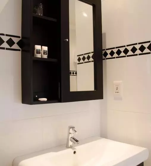 Rawdons Hotel & Brewery