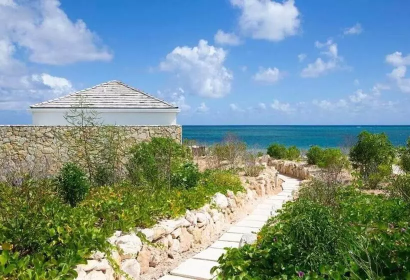 استراحتگاه Sailrock South Caicos   Island Hop Flight Included