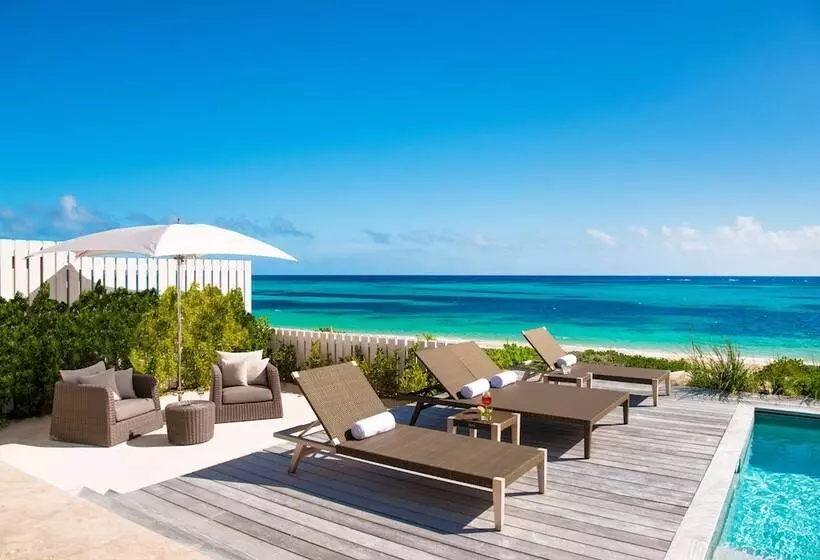 استراحتگاه Sailrock South Caicos   Island Hop Flight Included