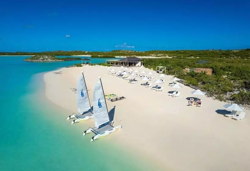 استراحتگاه Sailrock South Caicos   Island Hop Flight Included