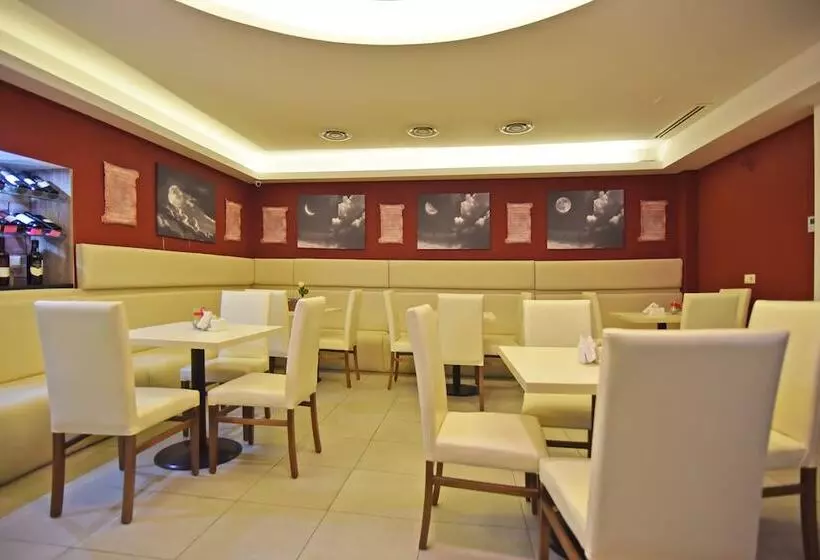 Grand Hotel Luna