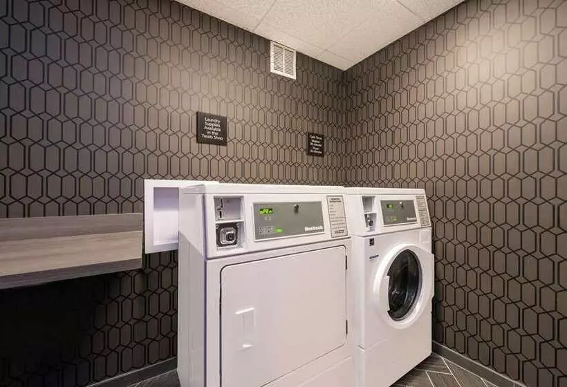 ホテル Hampton Inn & Suites Winstonsalem Downtown